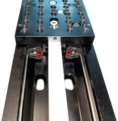 X-BLQ linear guide relubricating ports. Located on both ends of the carriage